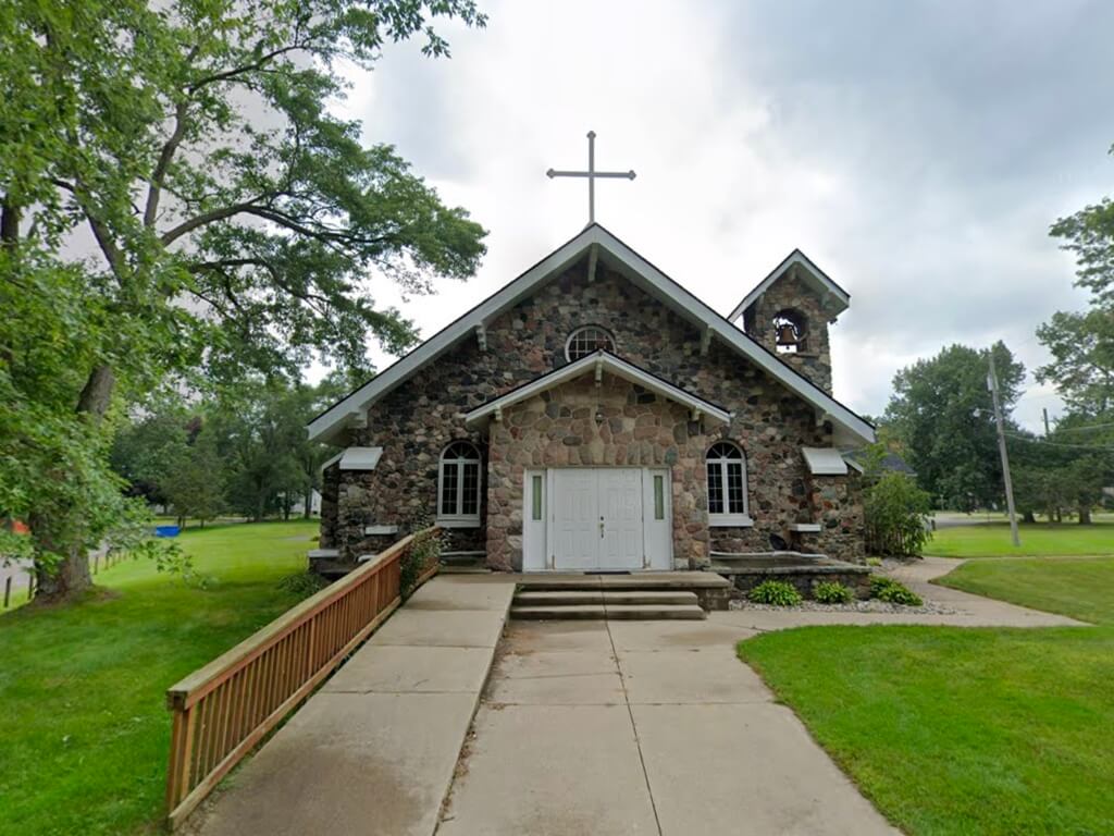 Former Lutheran Church - 485 Farnsworth Rd, White Lake Twp, Michigan 48386 | Real Estate Professional Services