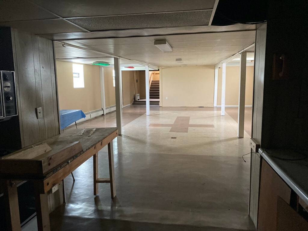 Former Healing Waters Tabernacle | Real Estate Professional Services