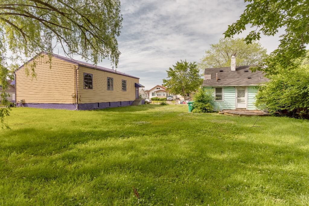 Nice Starter Church + Small House | Real Estate Professional Services