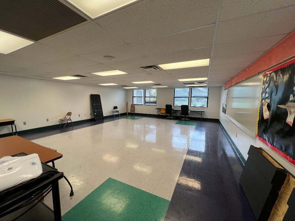 Former Oakland County Academy of Media & Technology | Real Estate Professional Services