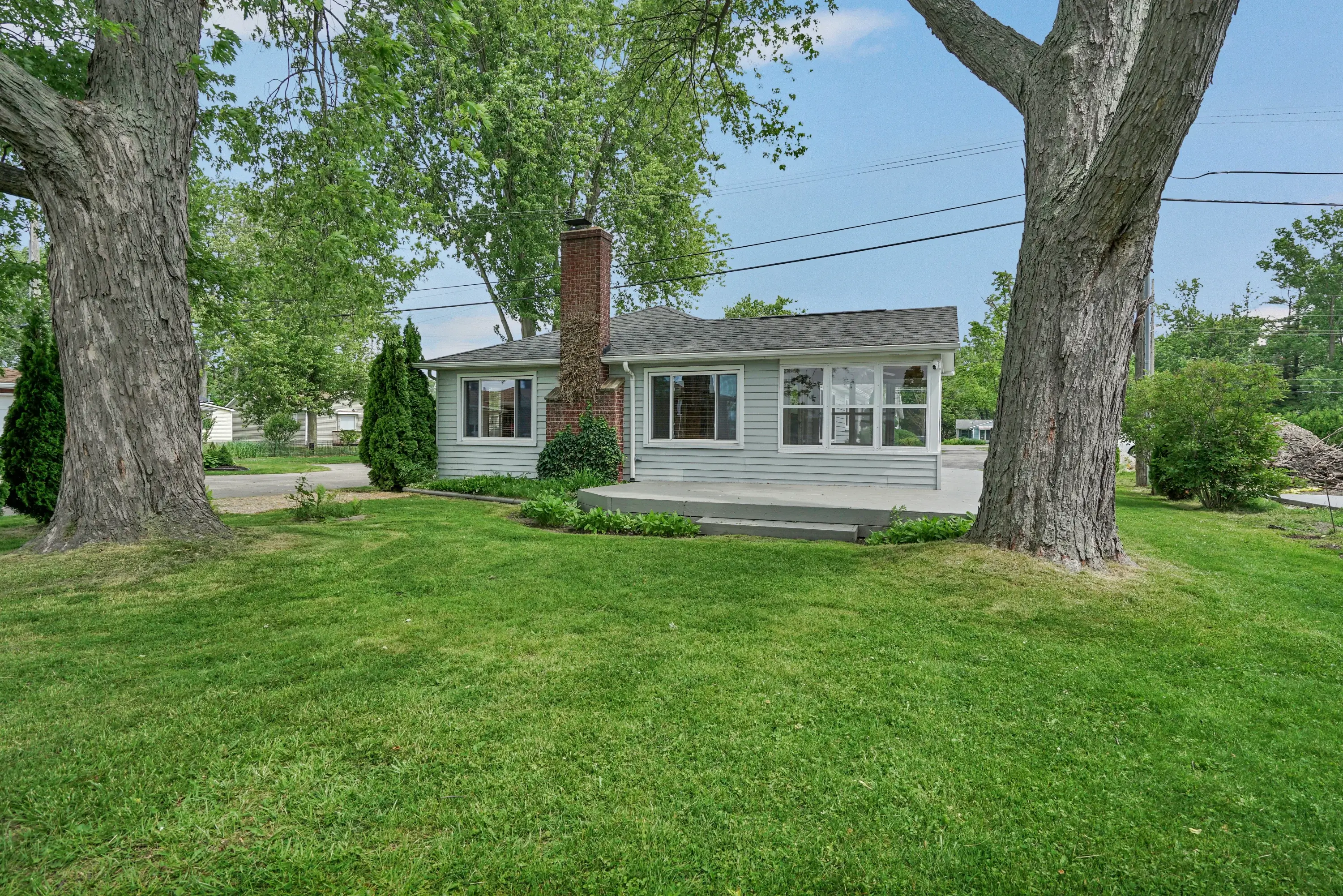 Pointe Trimble Rd Residence | Real Estate Professional Services