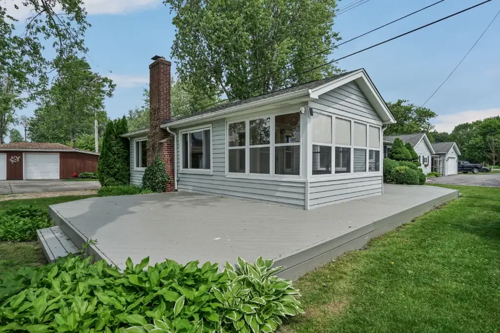 Pointe Trimble Rd Residence | Real Estate Professional Services