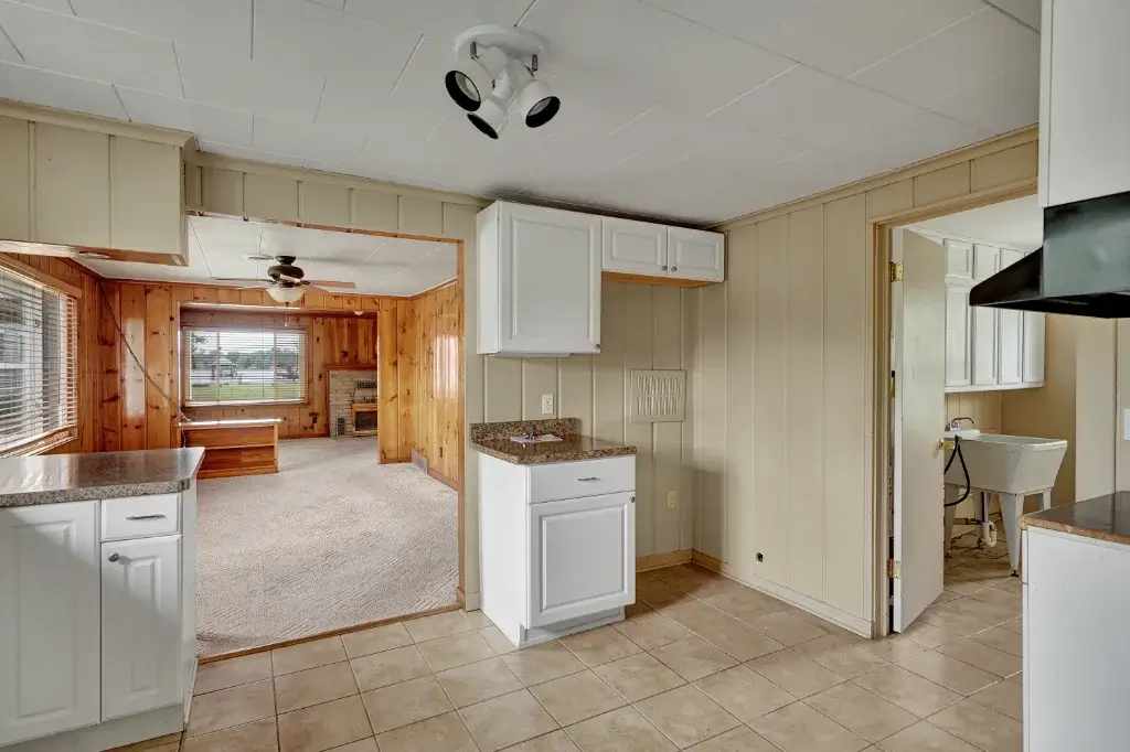 Pointe Trimble Rd Residence | Real Estate Professional Services
