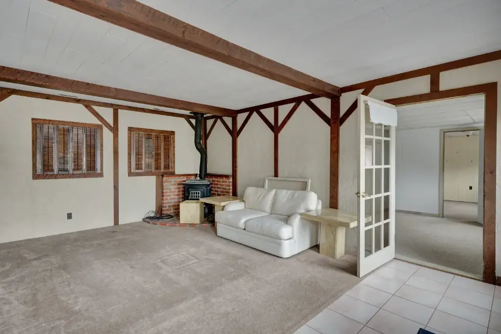 Pointe Trimble Rd Residence | Real Estate Professional Services