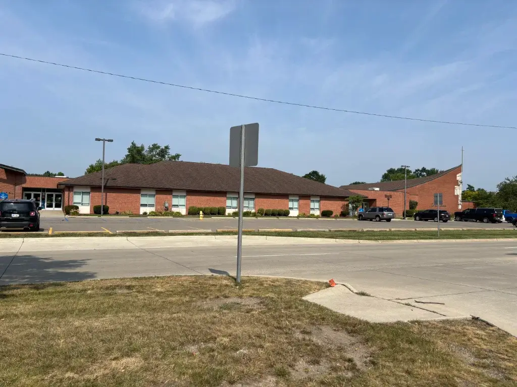 Lease Educational Portion of St Thomas Lutheran Church - 18606 Stephens Rd, Eastpointe, Michigan48210 | Real Estate Professional Services