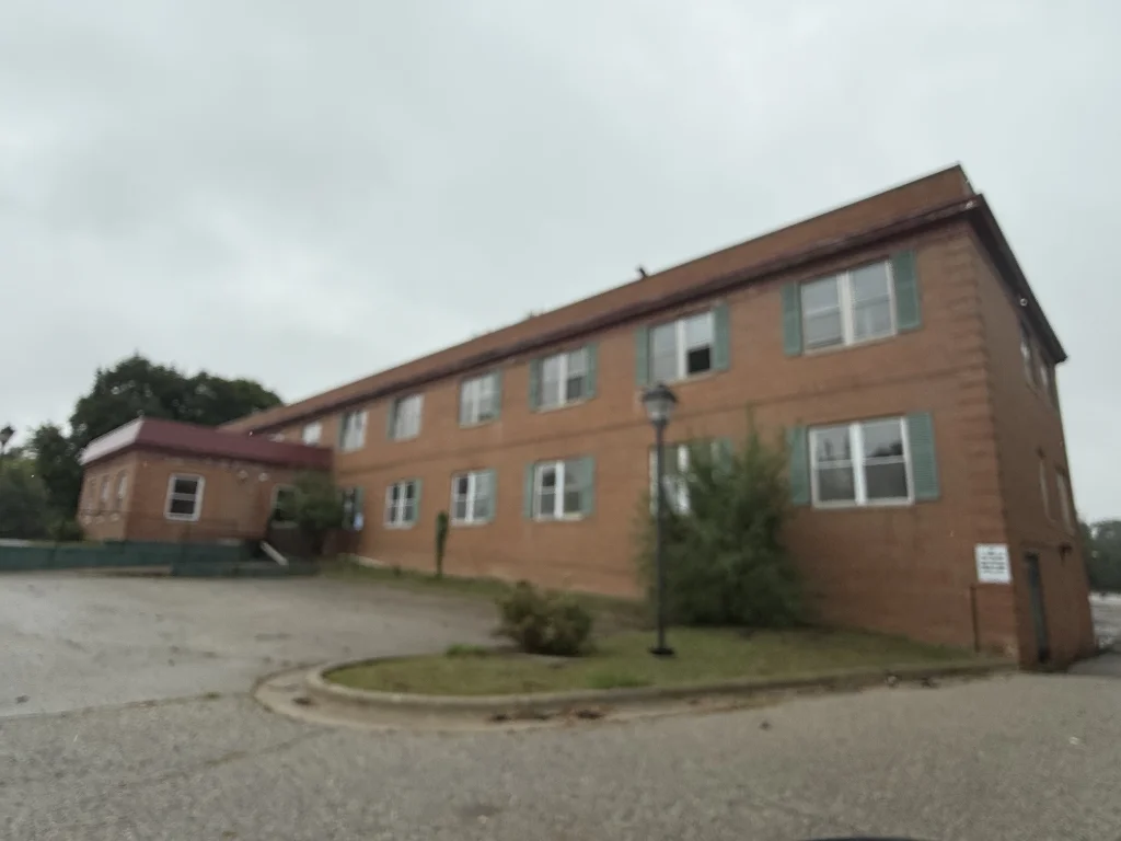 Former Nursing Home - 532 Orchard Lake Rd, Pontiac, Michigan48341 | Real Estate Professional Services