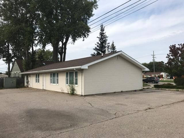 2,715 Square Foot Multi-Use Building | Real Estate Professional Services