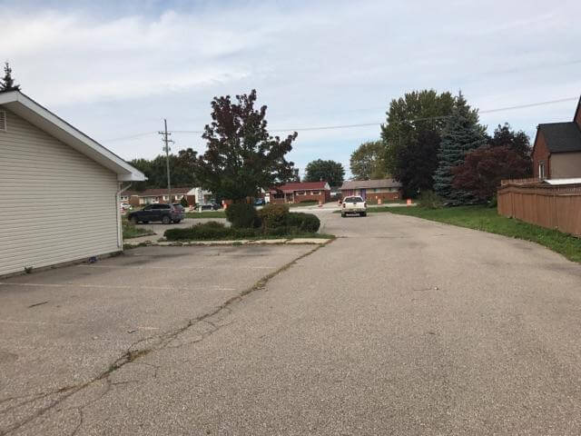 2,715 Square Foot Multi-Use Building | Real Estate Professional Services